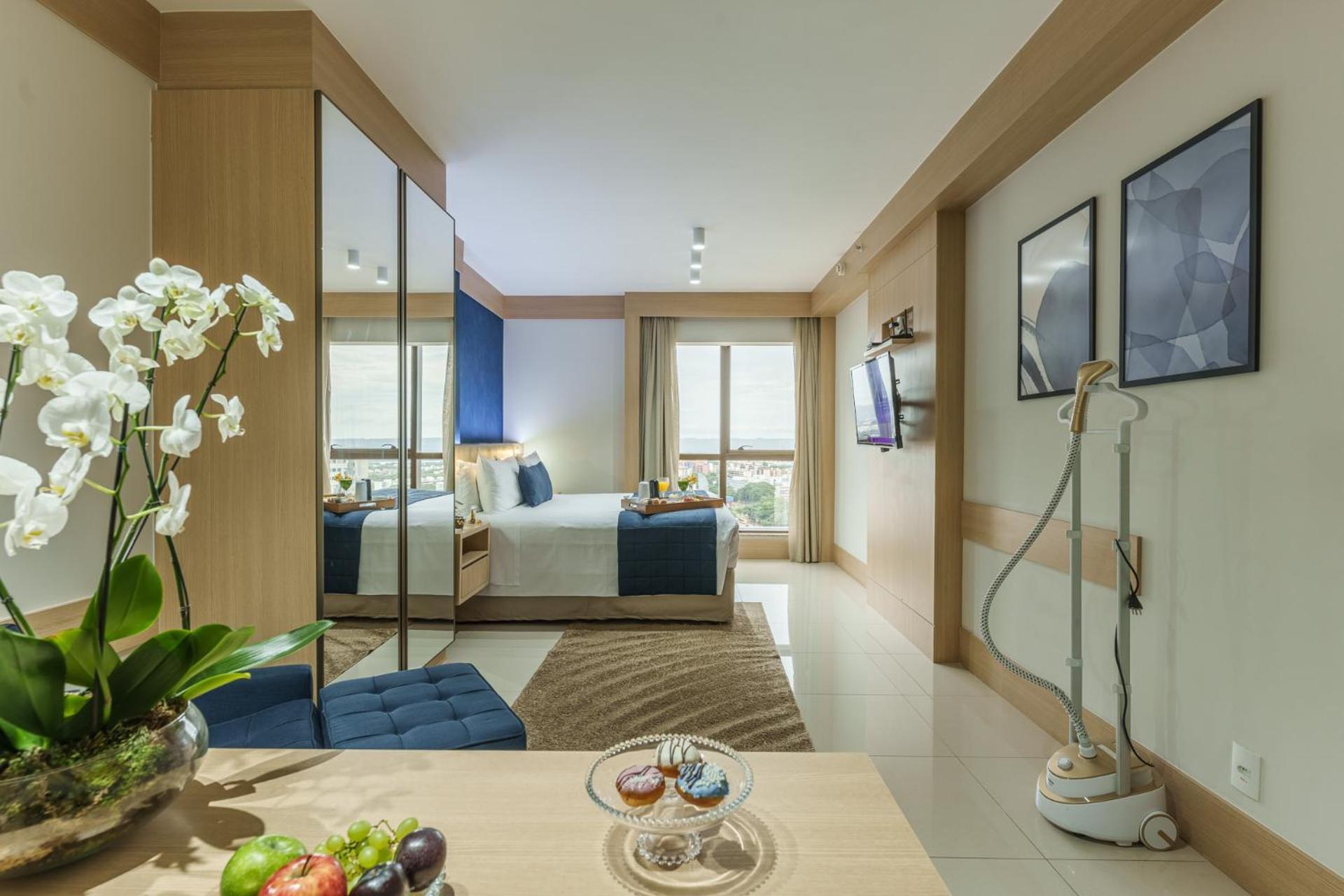 Cullinan Hplus Premium Brasília Rum bild